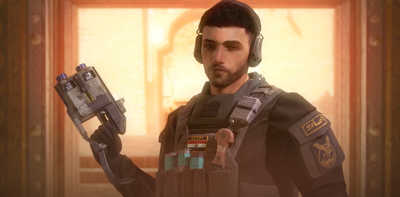 Источник: видеоигра [Rainbow Six Siege](http://www.igromania.ru/news/168445/v-rainbow-six-siege-nachalas-operatsiya-split-fire-s-operativnikom-iz-egipta/%E2%80%8B)